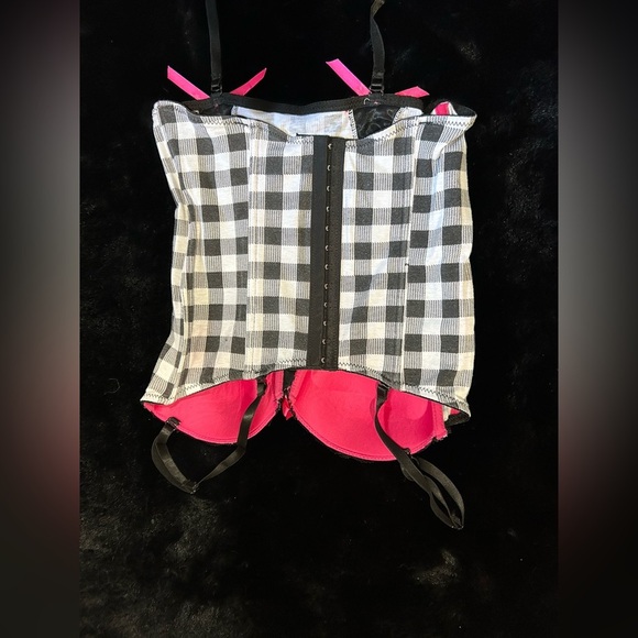 Intimates Black & White Checkered Corset with Pink Ribbon Details - Size 36B - Picture 8 of 9